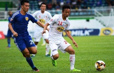 VIDEO: Đẳng cấp của Ngọc Quang - kép phụ của Xuân Trường tại HAGL