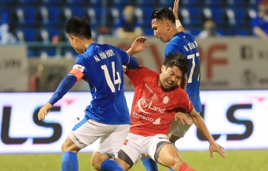 'Cơn ác mộng' của Lee Nguyễn hé lộ thường xuyên học hỏi De Bruyne