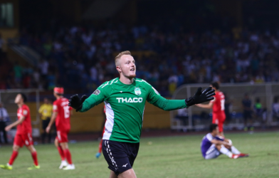 Thủ môn ngoại và câu chuyện triết lý ở HAGL