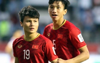 HLV Chung Hae Song, Văn Hậu và Quang Hải được vinh danh tại V-League 2019