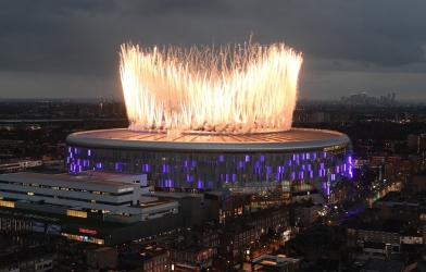 VIDEO: Lễ khai trương hoành tráng của SVĐ Tottenham Hotspur