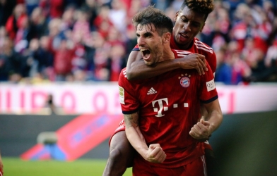 Nghiền nát Dortmund, Bayern đoạt ngôi đầu Bundesliga