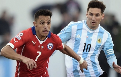 Sanchez đánh bật Messi khỏi ĐHTB vòng bảng Copa America