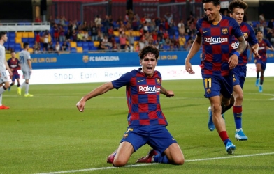 VIDEO: 'Messi nhập', sao trẻ Barca solo ghi bàn khiến CĐV phát cuồng