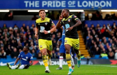 Chelsea gặp ác mộng trên sân nhà trong ngày Boxing Day