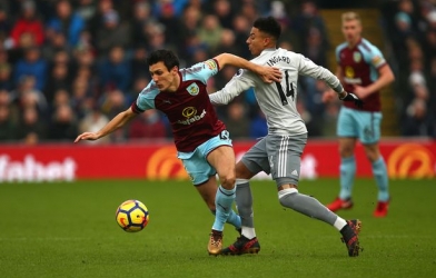 Burnley vs Man Utd: Chờ Solskjaer vượt khó
