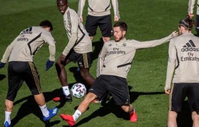 VIDEO: Eden Hazard trở lại tập luyện cùng Real Madrid