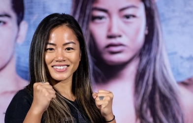 Bi Nguyễn - Nữ võ sĩ gốc Việt nắm giữ trái tim NHM toàn cầu