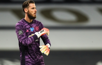Huyền thoại MU muốn đấm De Gea sau màn trình diễn thảm họa