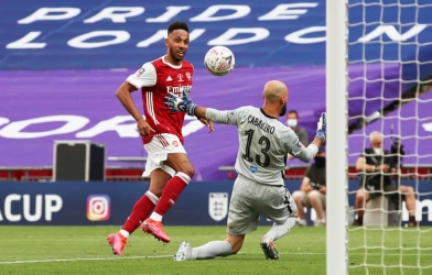 Arsenal ngược dòng ngoạn mục để vô địch Cúp FA