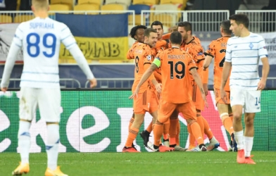 Morata giúp Juventus giành 3 điểm trong ngày vắng Ronaldo