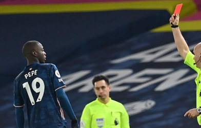 Sao 72 triệu bảng của Arsenal bị chỉ trích là 'đồ não tàn'