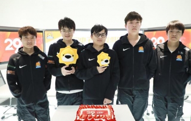 Lịch thi đấu của SN và SofM tại LPL mùa Xuân 2021