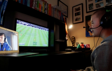 COVID-19 và Esports: Câu chuyện buộc phải thích nghi