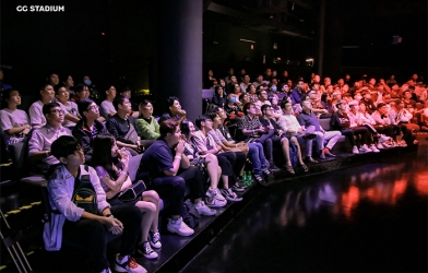 Hoàng Luân lên tiếng vì kênh chat VCS bình luận quá tiêu cực?