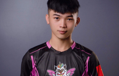 DRK Tâm Hải chưa thấy ấn tượng với ai đi đường giữa ở Quần Hùng Tranh Bá