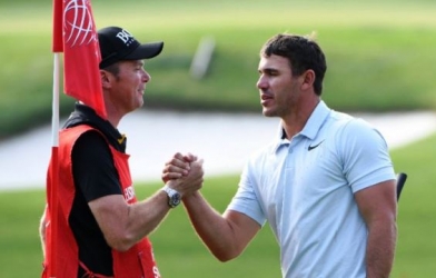 Vòng 1 WGC HSBC Champions: Brooks Koepka dẫn đầu 