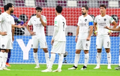 Xavi giận dữ sau trận thua 'cay đắng' 6-2 của đội nhà