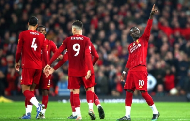 Liverpool thắng nhọc nhằn nhờ công nghệ VAR