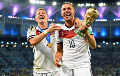 Nhà vô địch World Cup tìm kiếm cơ hội chơi bóng tại Đông Nam Á