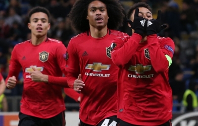 Sao trẻ MU bị 'đày ải' đến Trung Quốc giữa tâm bão corona