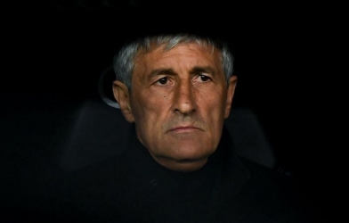Barca xác nhận sa thải HLV Quique Setien