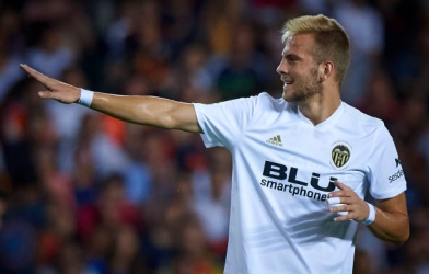 Chuyển nhượng MU 15/9: 'Matic mới' trên đường tới United