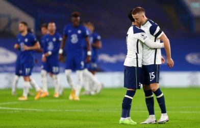 Chiến thuật của Mourinho đưa Tottenham lên ngôi đầu