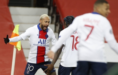 Neymar thăng hoa, PSG đại thắng MU