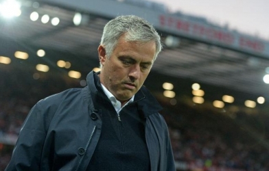 Man Utd trả giá đắt sau trận đại thắng tại cúp FA