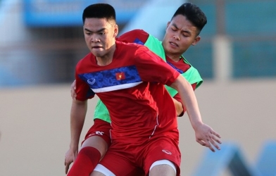 HLV Hoàng Anh Tuấn đánh giá sao Việt kiều Tony Tuấn Anh