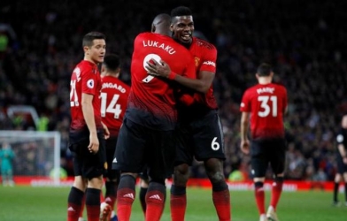 Thắng nhọc Leicester, Man United vượt mặt Arsenal trên BXH