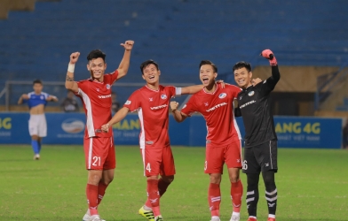Viettel FC lên đỉnh nhờ 'người gác đền' ĐT Việt Nam 