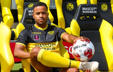 Tân binh V-League chơi lớn với chân sút từng tham dự Europa League