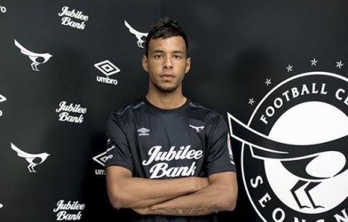 CLB TPHCM chiêu mộ ngoại binh từng tham dự UEFA Champions League