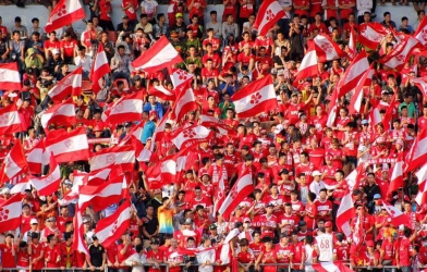 Tuyển thủ U22 Việt Nam tỏa sáng không giúp Nam Định giành chiến thắng