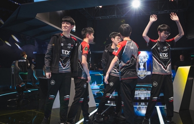 Tổng kết Vòng khởi động ngày thi đấu thứ 4 CKTG 2018