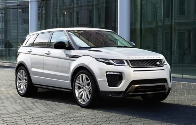 Chiếc ô tô nào vừa giảm 'sốc' 200 triệu đồng tại Việt Nam?