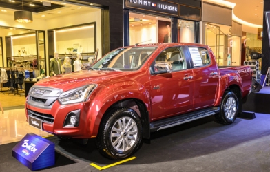 Thêm một mẫu xe bán tải giảm “sốc” 150 triệu đồng