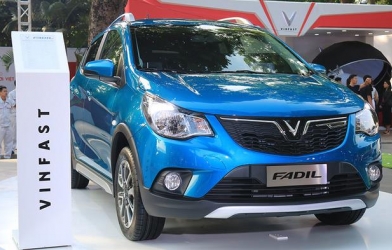 VinFast Fadil ưu đãi lớn, tạo sức ép lên Honda Brio, Grand i10