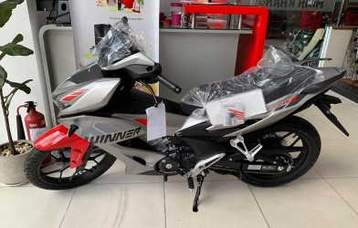 Giá Honda Winner X giảm mạnh, đối đầu Yamaha Exciter 150
