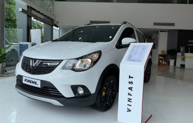 5 mẫu ô tô giá rẻ nhất Việt Nam: VinFast Fadil góp mặt