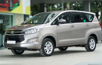 Giá xe Toyota Innova 2019 giảm tới 80 triệu đồng trong tháng 12