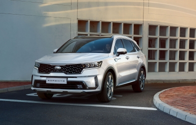 KIA Sorento 2021 ra mắt: Công nghệ hiện đại, giá từ 550 triệu đồng