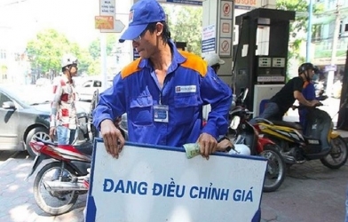 Giá xăng giảm “sốc” xuống dưới 12.000 đồng/lít từ chiều nay