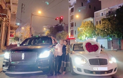 Vợ chồng đại gia Dương Đường sở hữu Bentley và Lincoln tiền tỷ