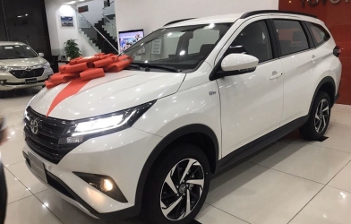 Giá xe Toyota Rush tại Việt Nam giảm mạnh để cạnh tranh Xpander