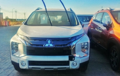 Mitsubishi Xpander Cross cập bến Việt Nam, giá tạm tính 670 triệu đồng