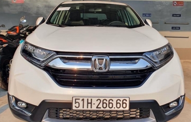 Honda CR-V biển số “tứ quý” 6 được rao bán ngang Mercedes C200