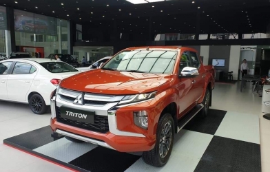 Mitsubishi Triton: Giá xe, ưu đãi, đánh giá (12/2022)